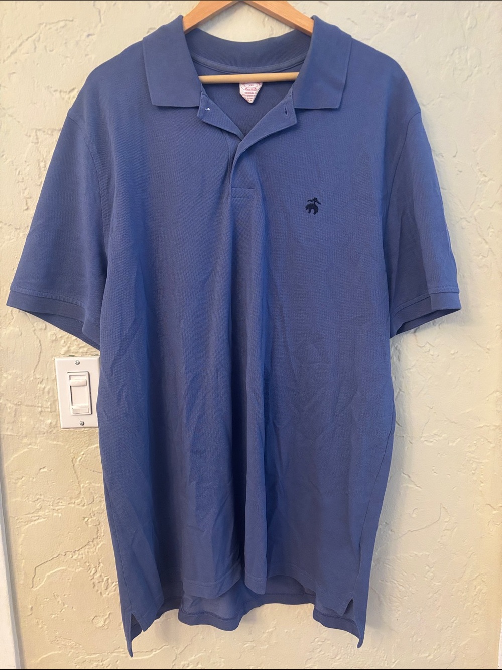Brooks Brothers Classic Navy Polo Shirt with Subtle Embroidery